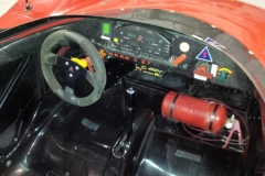 SR00196 cockpit right