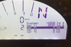 587787