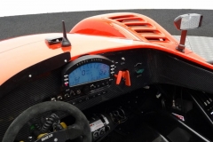 uw_800