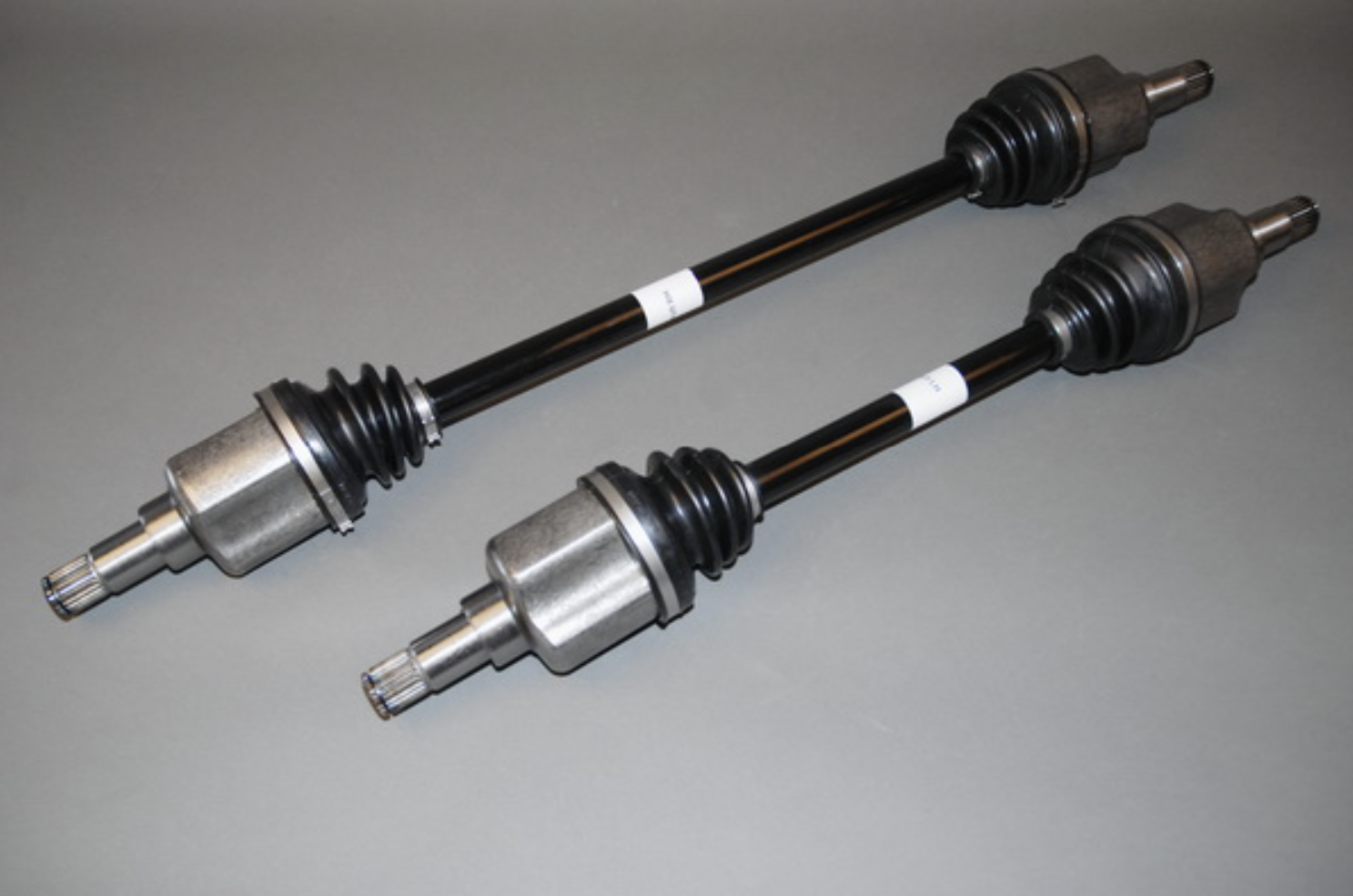 Read more about the article Ask Phil #14 – Hello Phil, I have a question regarding HD axles for an SR3 RS or RSX.  Unfortunately, as you know, we cannot purchase any specifics parts for these axles from Radical, only complete units.  Several of us have sourced the tripods to GKN, but we cannot find the specific inner CV hub that was used… Can you guide us in the right direction? Thanks in advance for your assistance. David I. (@hawkster)